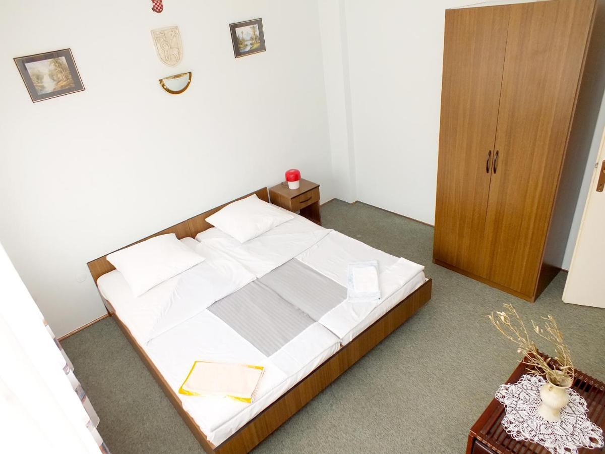 Biba Rooms Karlovac Luaran gambar